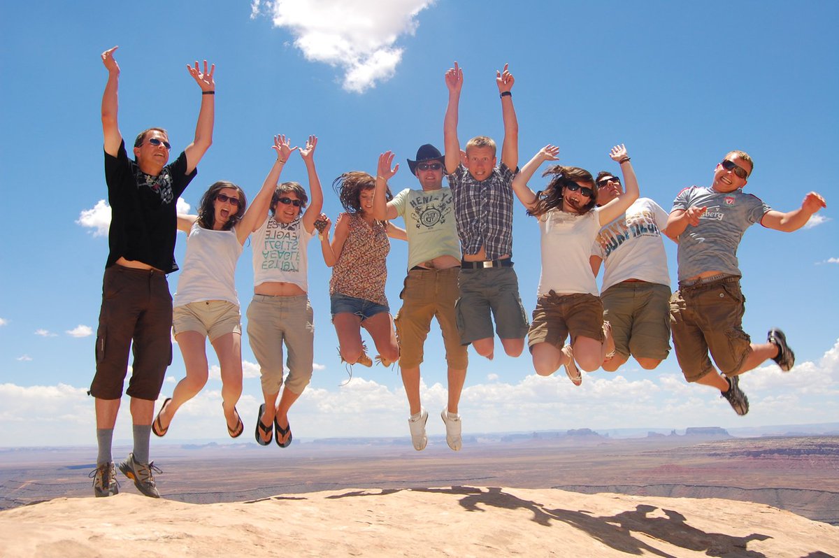 NECTM6's tweet image. Gap Year Traveller health explored @nectm6 with keynote speaker @janechiodini #nectm6 #tvlmed #registertoday