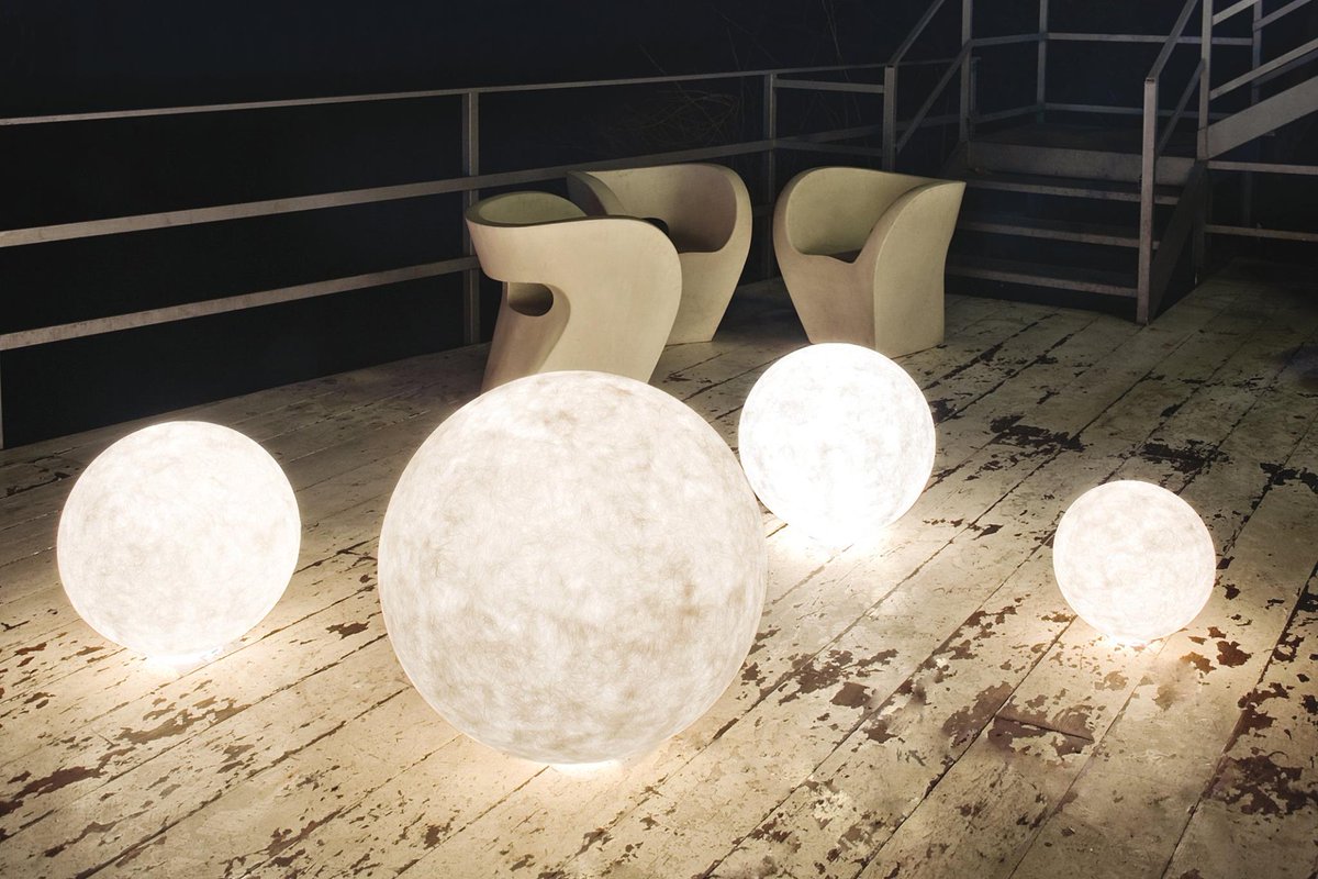buymedesign's tweet photo. Our #design crush of the day:  this magical #moon lamp by @InEs_artdesign | https://t.co/Eh1TVSlUTL #SPOTdesign https://t.co/cfBDU8DMQe