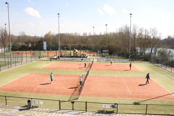 tennisc7's tweet photo. Het Openingstoernooi 2016 https://t.co/Fp8RDJtfpV #TCzevensprong #7sprong #lake7 #openingstoernooi #zevenhuizerplas https://t.co/Ispq5G0BwN