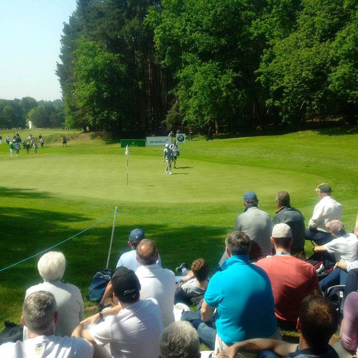 TomDunkley7's tweet photo. Getting close to the action #EuropeanPGA #Wentworth #golf https://t.co/K1SAnkVxzm
