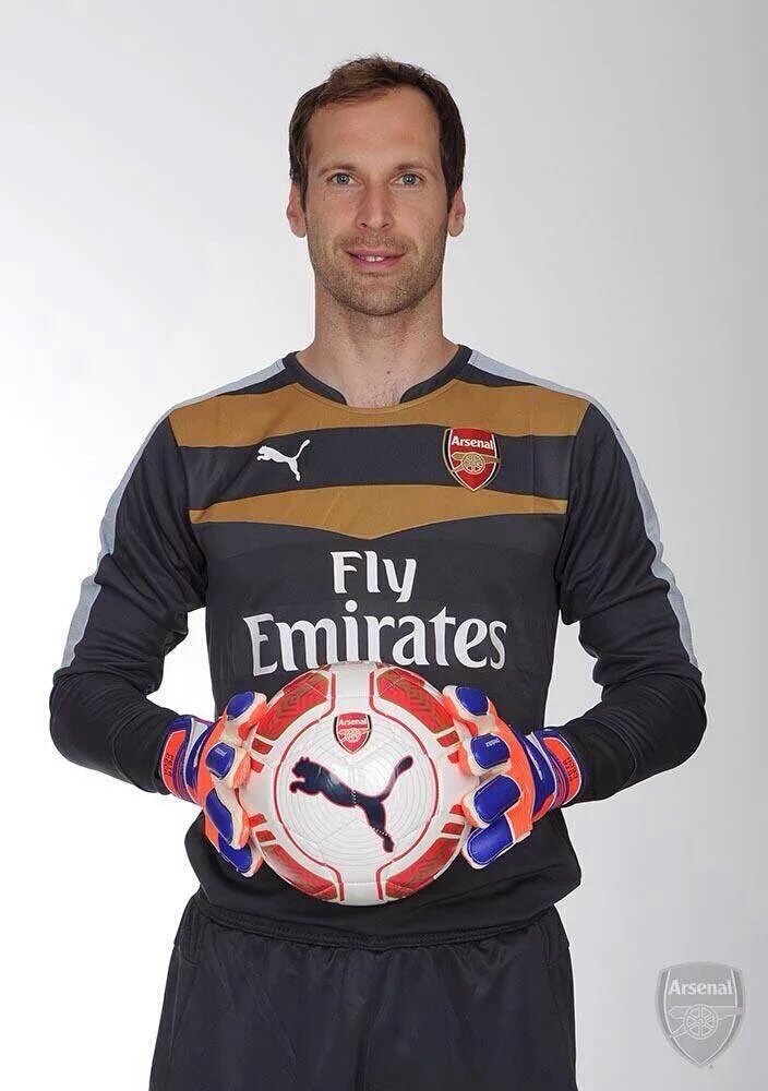 #SekilasBolanet Fans Chelsea strong kok! Move on kok! 💪

Kemudian menitikkan air mata 😭