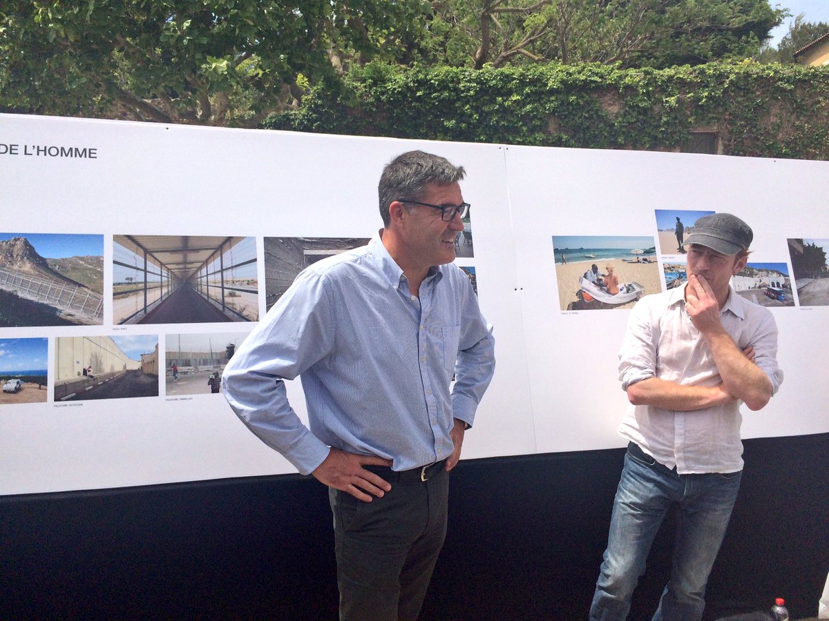 Inauguration sur <a href="/iledesembiez/">iledesembiez</a> | Nick Hannes | La continuité de l'homme