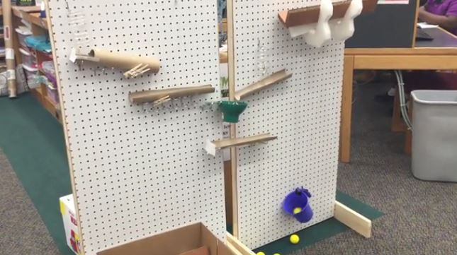 Makerspaces_com's tweet image. Make a wind tube and a marble run using these directions - linkis.com/ginaseymour.co… @ginaseymour #makerspace #makerED
