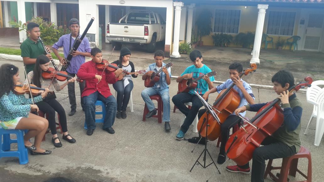 #ElSistemaCumple41 Concierto Dia de las madres14/05/16  urb. Agua de Canto <a href="/SistemBoqueron/">Sistem Boqueron</a> <a href="/SistMon/">Sistema Monagas</a>  <a href="/elsistema/">El Sistema</a>