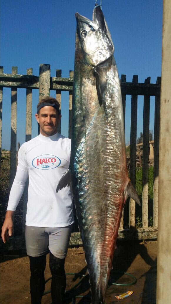 Real_HotRod's tweet photo. @jetskifishingsa @SportswaveAndre @OliviaSymcox #aliwal #umko #bus https://t.co/cHgDUlv2eG