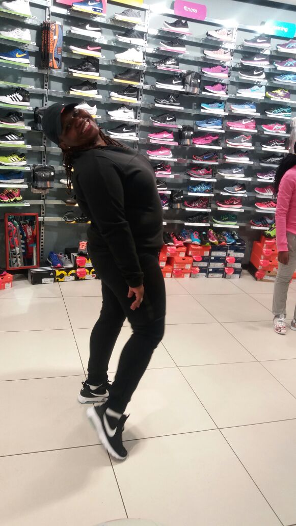 bioshlla's tweet photo. @TotalsportsSA #FitOnFriday #TsKlerksdorp #TeamPertunia https://t.co/5IezAO7Jhi
