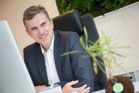 teletalkde's tweet photo. Sonderpreis: Samhammer AG bekommt Service Globe Award 2016 für Helpdesk-Software #samhammer
https://t.co/gtgbiF7Al0 https://t.co/awed3p3F3t