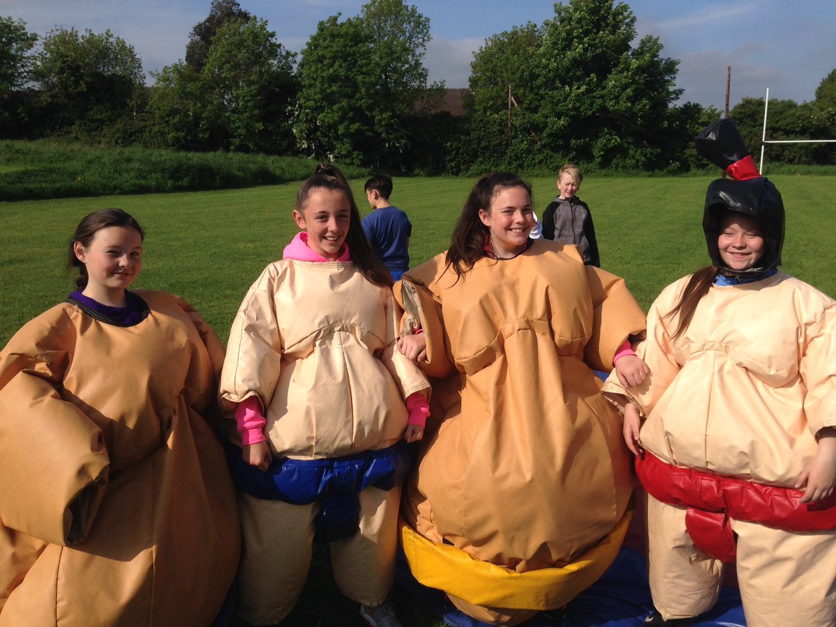 stdominicsns's tweet image. Spóirt agus spraoi at our Family Fun Day!