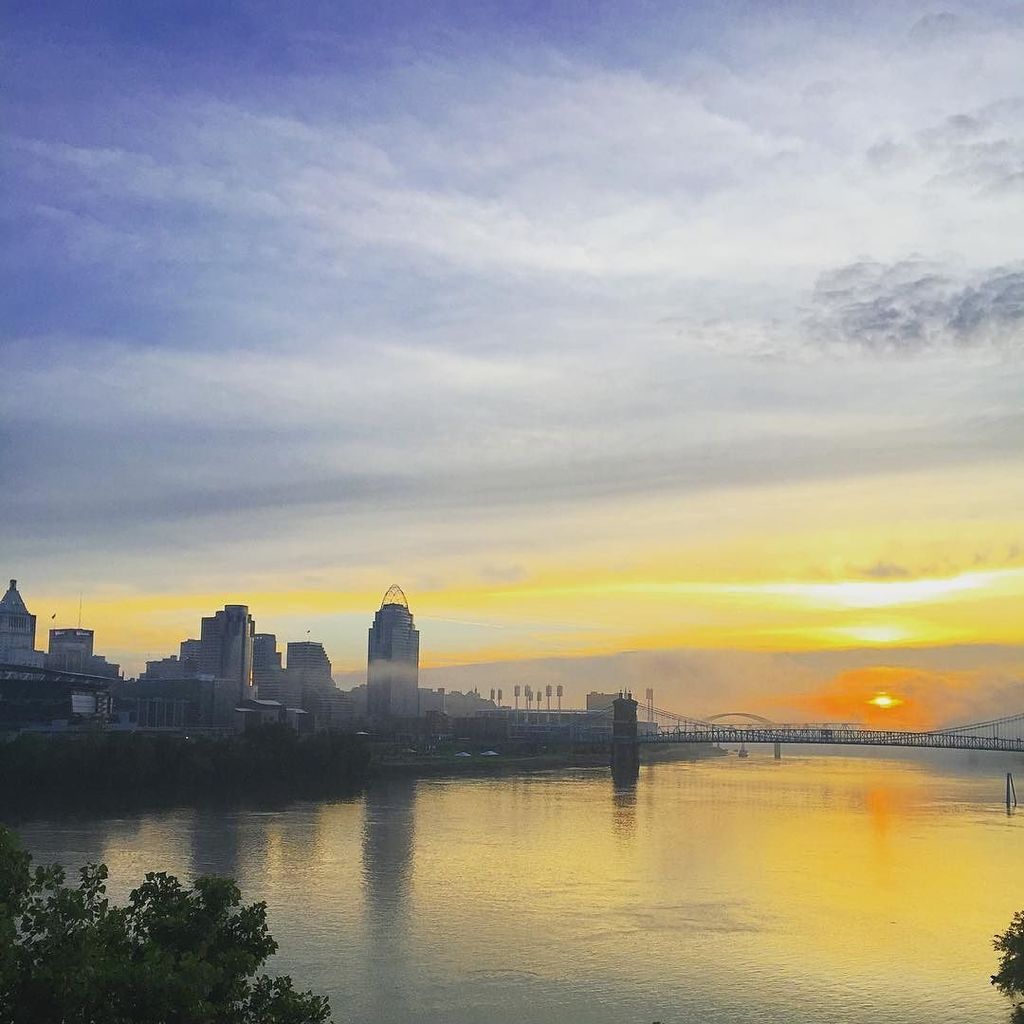 The Queen City and the Beautiful River ift.tt/1Wpf4X7