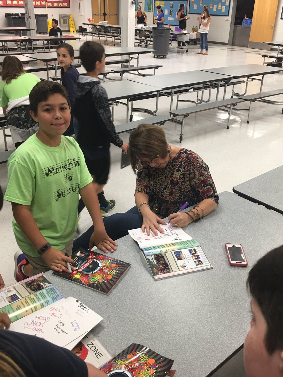 Sunrise Park PTA (@spes_pta) on Twitter photo Awesome morning at our 5th grade breakfast and yearbook signing!!! @SPESleader #ptaproud #spesrocks #yum #breakfast Awesome morning at our 5th grade breakfast and yearbook signing!!! @SPESleader #ptaproud #spesrocks #yum #breakfast