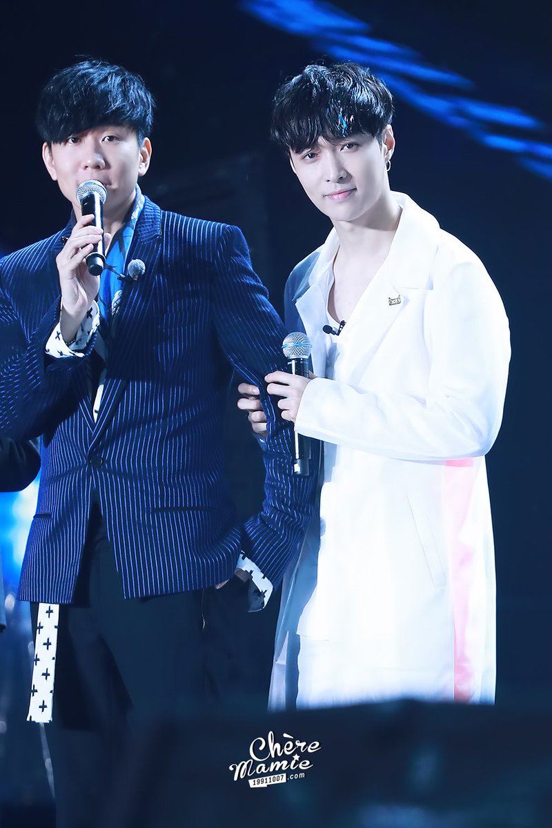 160526 GFC. Chere Mamie
cfile22.uf.tistory.com/original/260F2…
cfile6.uf.tistory.com/original/2176F…
cfile27.uf.tistory.com/original/24716…