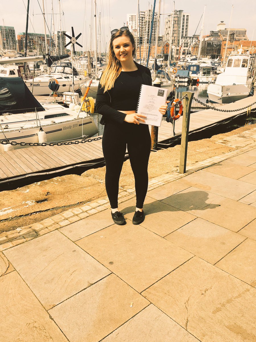 elspeth_xo's tweet image. #HappyFriday #DissertationHandin #UCS