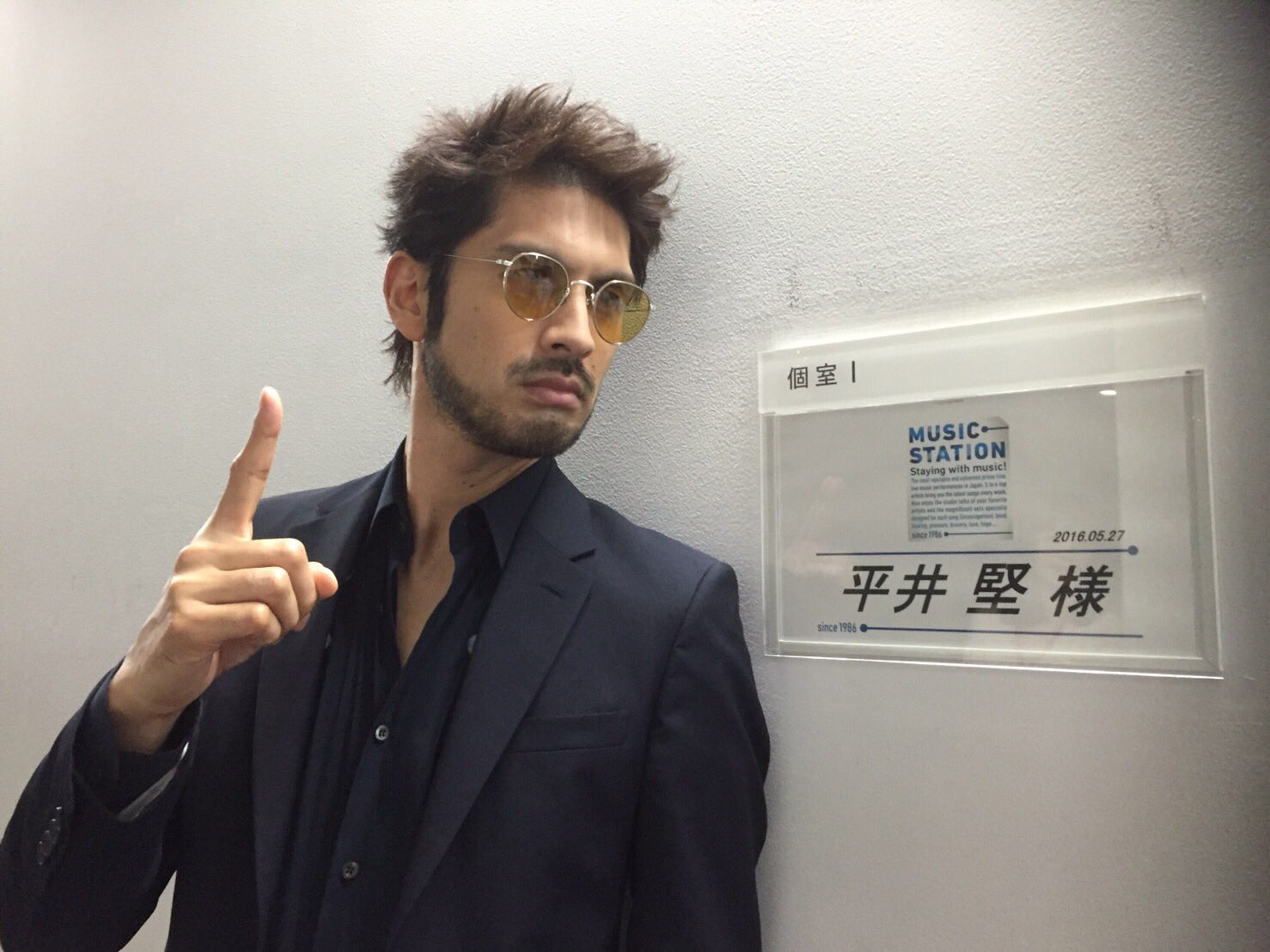 アリオラジャパン 平井堅 竹野内豊さん主演のドラマ グッドパートナー 無敵の弁護士 主題歌の Plus One を披露しました 堅さんかっこいい T Co Dmsrr39yag ｍステ T Co Kz8po4ggjg Twitter