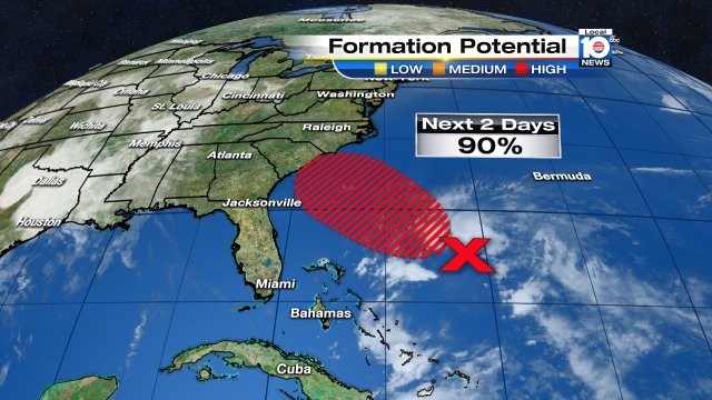 Chances of tropical development now 90% for Low between bermuda & Bahamas. Hurricane Hunters will investigate today https://t.co/rDjld5jm4A