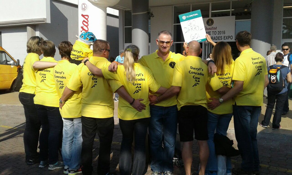 BasilEweing's tweet photo. Go Darryl Go!! #Comrades2016 @Langebrink @PentzKluyts @ComradesRace https://t.co/yrubrkzRQj