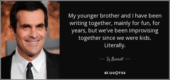 space2live's tweet photo. Just when I thought I couldn't love 'Phil' from #ModernFamily anymore...#TyBurrell #writingman #sexyman https://t.co/GFS6lunxJX
