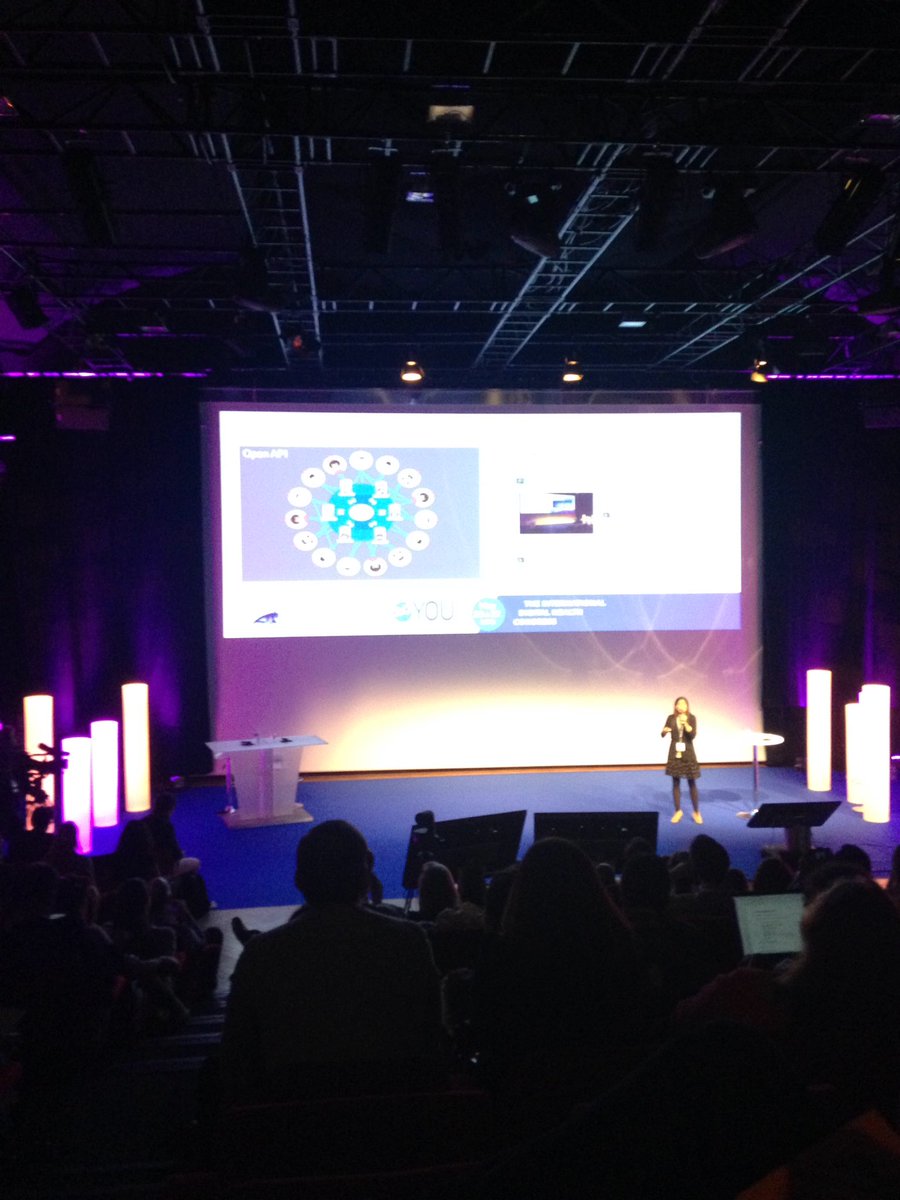 Sophie_Davidas's tweet image. Great project #datadonors being presented AT @doctors20
