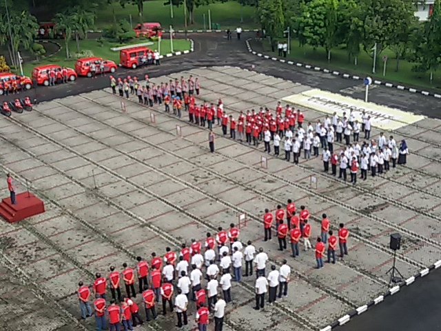 okin_lazuardi's tweet photo. @parwi66 @_funtastic5_ #TREG5 #Integrity #Apel SQUAT Telkom Ketintang https://t.co/RuHPSQhUuR