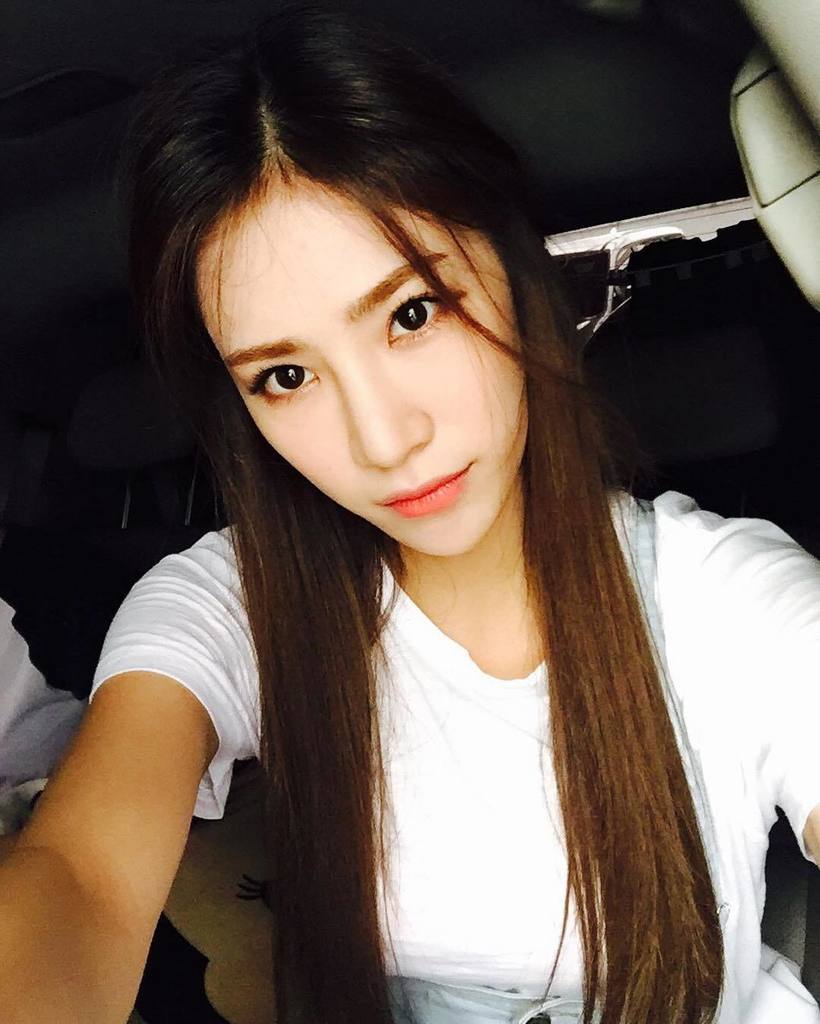 BesideStellarTH's tweet photo. [Jeonyulstagram] 👻 https://t.co/Xpmjeqdqhu