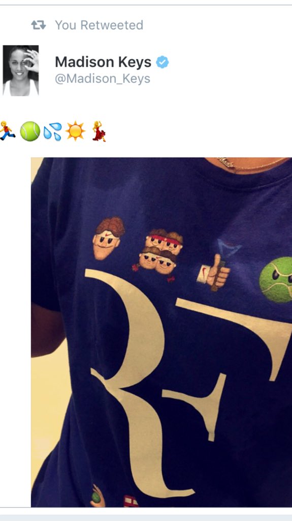 EfieZac's tweet photo. The girls lllllove #Emojerer ๐ #Federer https://t.co/jOkYScoZ4Y