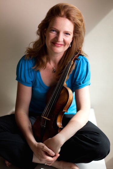 Interview with violinist Rachel Podger: the joys of Baroque! From our archives:
violinist.com/blog/laurie/20…