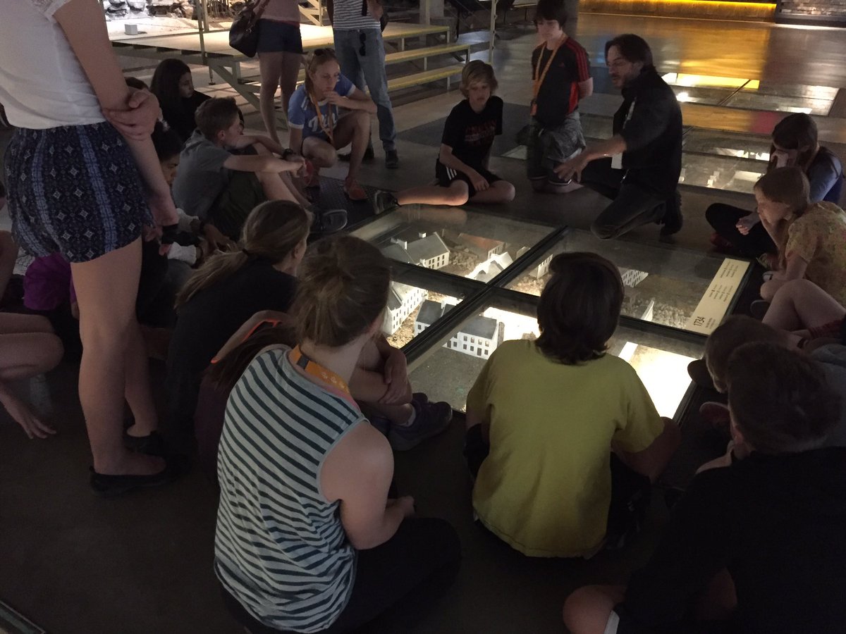 mlle_mackenzie's tweet photo. Un voyage fantastique! Un tour de vélo, le musée et les écosystèmes au Biodôme. https://t.co/QbTQQi2cbF