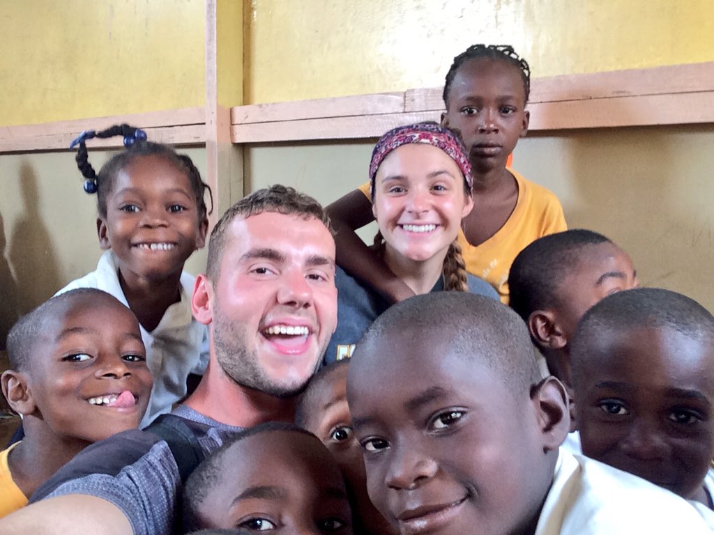 MeganPutman's tweet photo. Gotta say I love being back in the states but I left a part of my heart in Haiti 💗 https://t.co/E0rk7UeG06