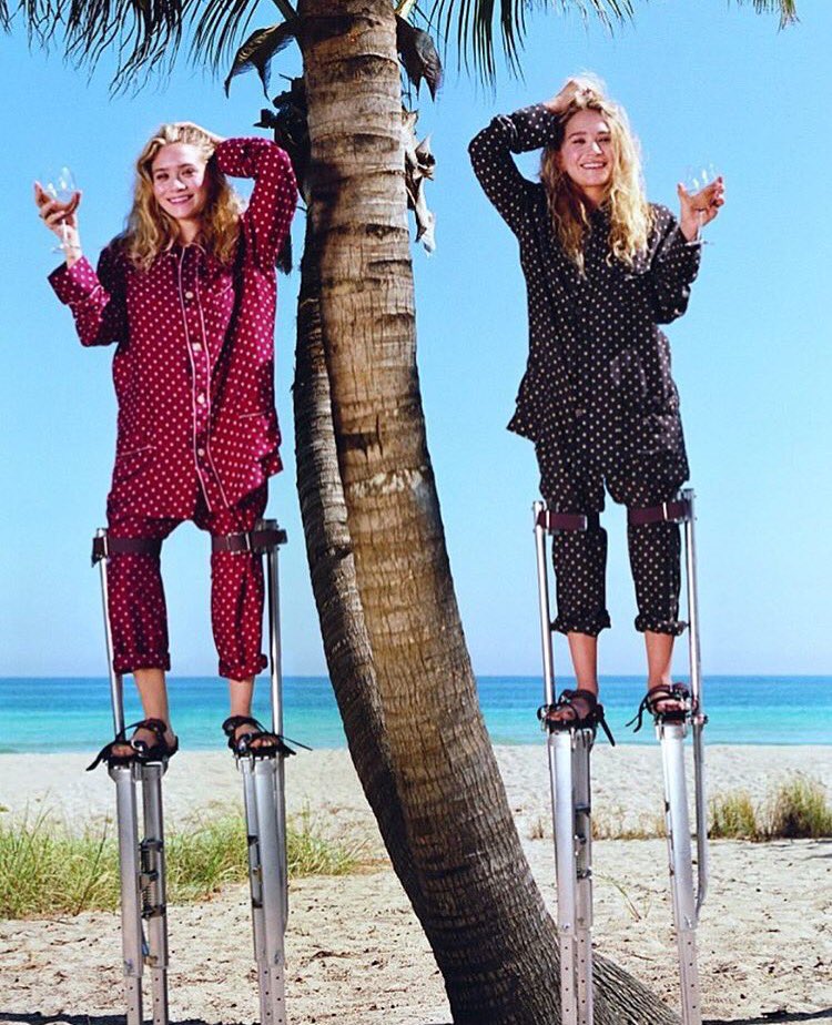 alyandaj's tweet photo. Had to. Cheers to the long weekend. #sisters https://t.co/vuFTQTnxpl