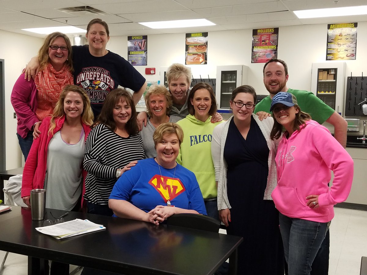 webraune's tweet image. Love my Northview family! #SummerConference2016