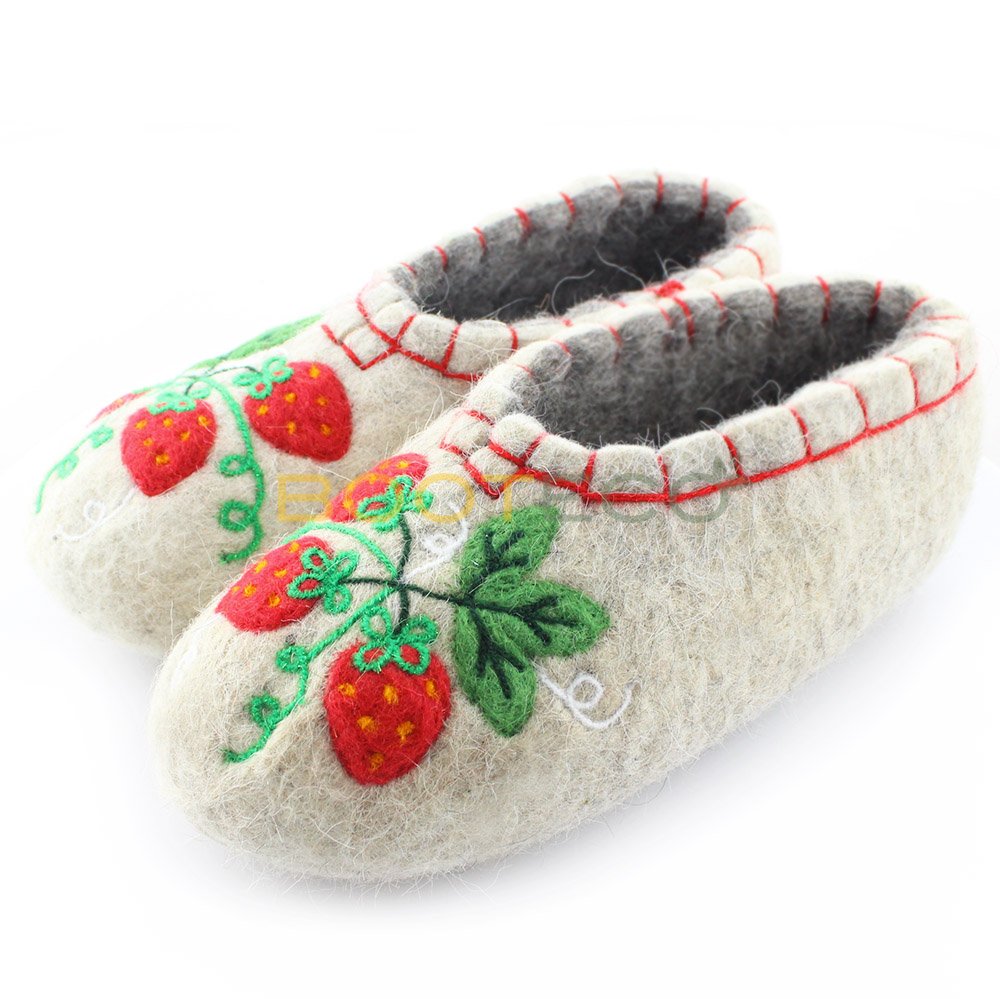 bootecoru's tweet photo. Тапочек много не бывает! https://t.co/R0DJ5iwwFy #пятница #handmade #booteco https://t.co/6IeN7ZofQL