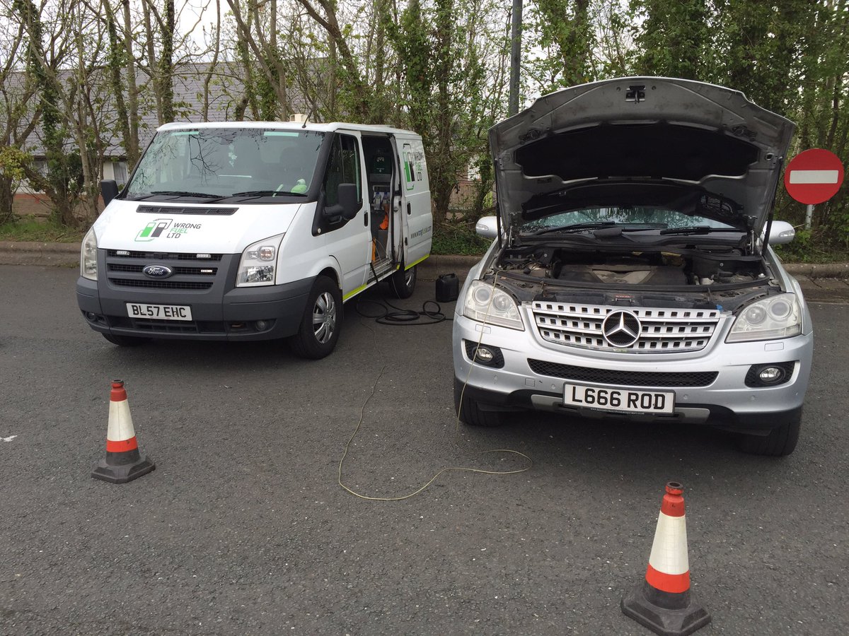 ProFuelServices's tweet image. Wrong Fuel in your vehicle ? Don&apos;t Panic , just Call ProFuel Services on 0800 999 3835