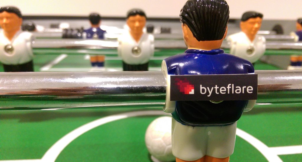 byteflare_gmbh's tweet photo. Feuer &amp; Flamme für die #em2016? Beim #bytepark-Tippspiel #BingeWatching Ausstattung gewinnen https://t.co/BnBar2iKCZ https://t.co/o9ilZOGEHe