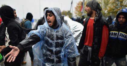 GoldingBF's tweet image. 'Too sick to work migrant' now wants to bring 12 more children and 2 more wives to Europe - britainfirst.org/too-sick-to-wo…