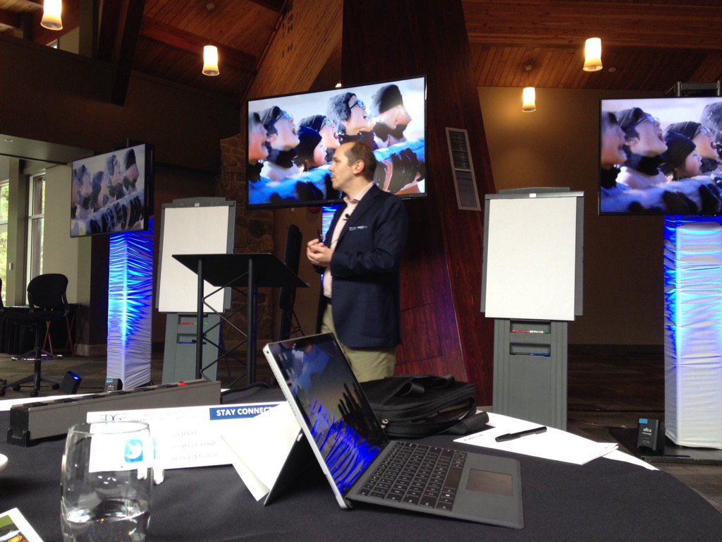 Tip for #HR via @MNeijmann: "Shared core values key to team strength." #EDGEWhistler #leadership; photo <a href="/MrHayatLevy/">David Hay</a>