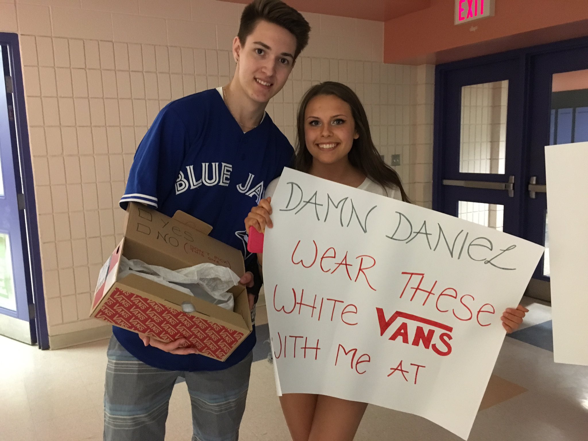 Vans top prom proposal