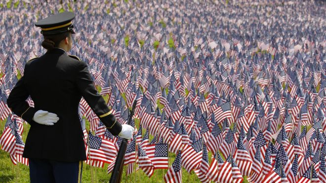 QuadFoam's tweet photo. Remembering those who served and sacrificed on this #MemorialDayWeekend #NeverForget #LestWeForget https://t.co/Z8xkDLcKrC