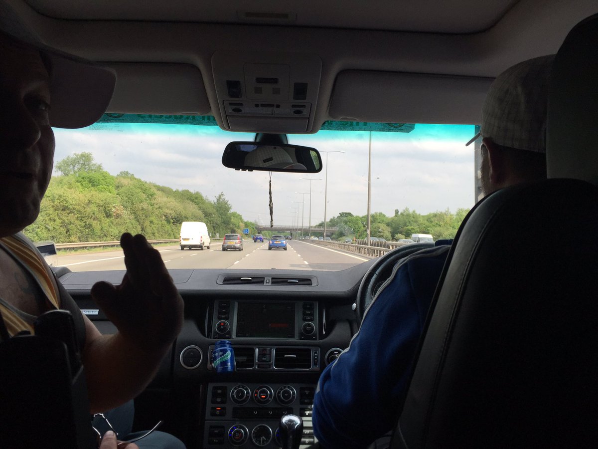 NewtrimUK1973's tweet photo. We are finally on our way the car might be worth just a little more than £500 but at least we are coming #TwinTown16 https://t.co/ZVuaWaupx1