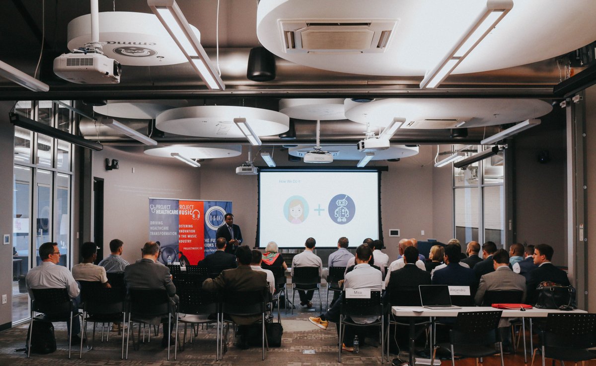 #GFEExchange teams spent Thurs pitching to investors. We can't believe it's Friday! What a week w/ <a href="/GoogleForEntrep/">GoogleforEntrep</a>.