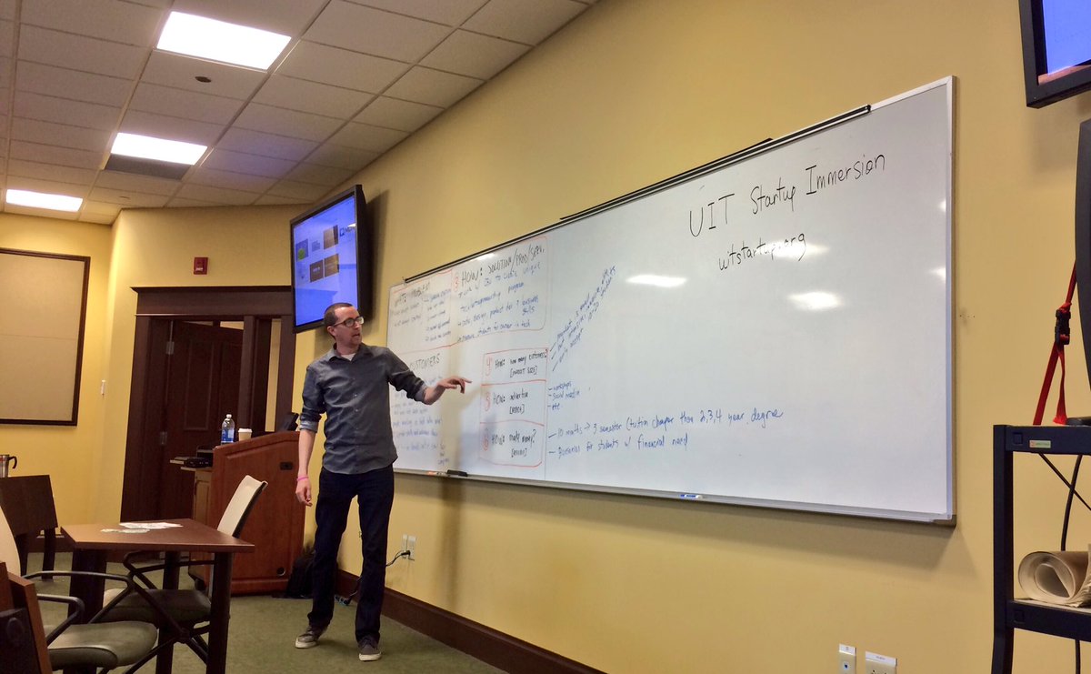 .@UITstartup teaches high school students how to pitch their business ideas in 90 seconds at "Think Like a Boss"