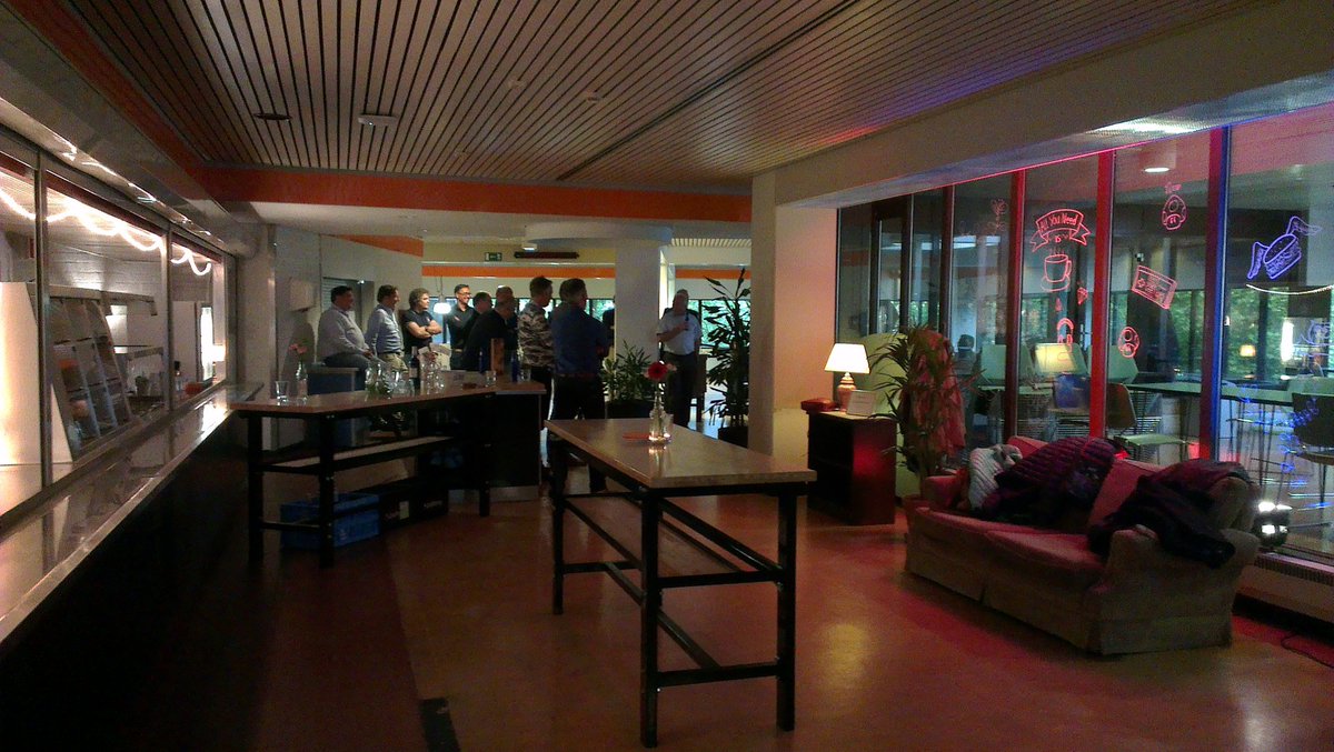 Vanavond @WildVerband in <a href="/TheBigBuilding/">TheBigBuilding</a> bij <a href="/eetlust050/">EetLust</a> met wilde rijst, chili con carne en serious hot sauce!