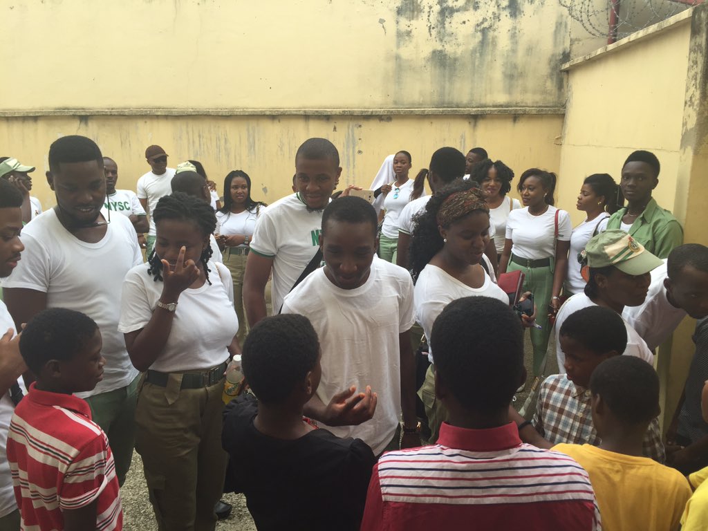 InfotechCdsAbj's tweet photo. ICT CDS Abuja visit to The City of Refuge Orphanage, Maitama. https://t.co/VfdUWYx2Su