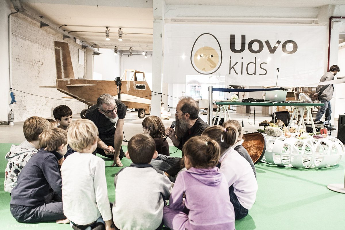 Uovo tweet media