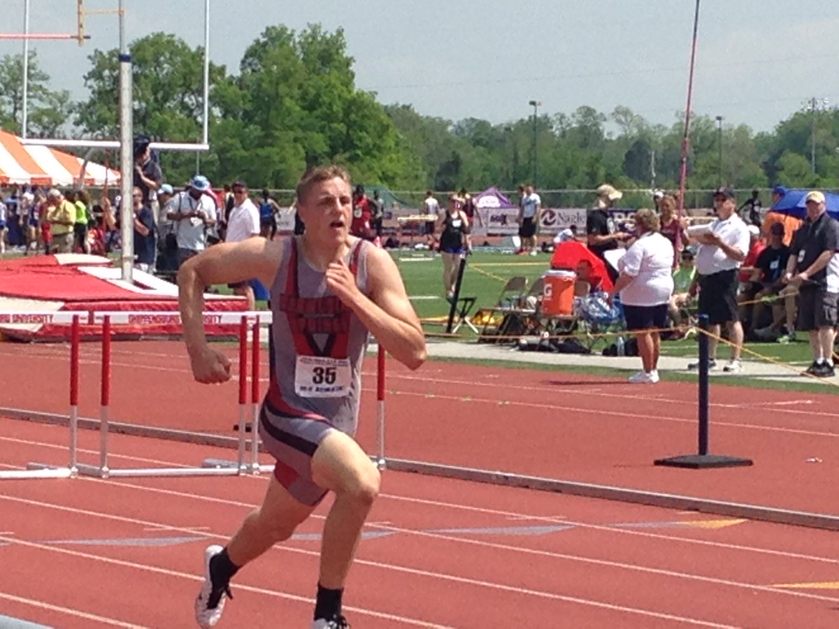Trevor had a great run in the 110s. Waiting for THE race ... 300s at 3. Hoping a school record will fall today!