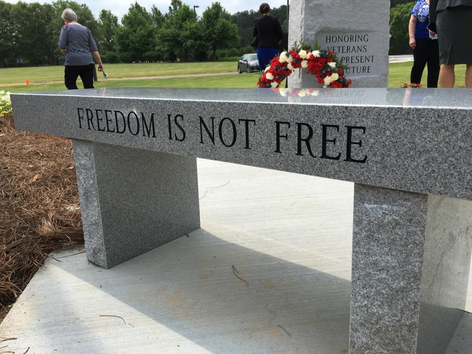 GwinnettTech's tweet photo. #BootstoBooks Veterans Memorial at #GwinnettTech https://t.co/bGCZ8eT1fp