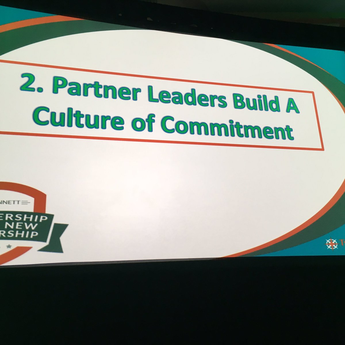 PaulWestCoach's tweet photo. Partner leaders build a culture of commitment. - @TyBennett #ExcellSpring16 https://t.co/9FixBCtm7m