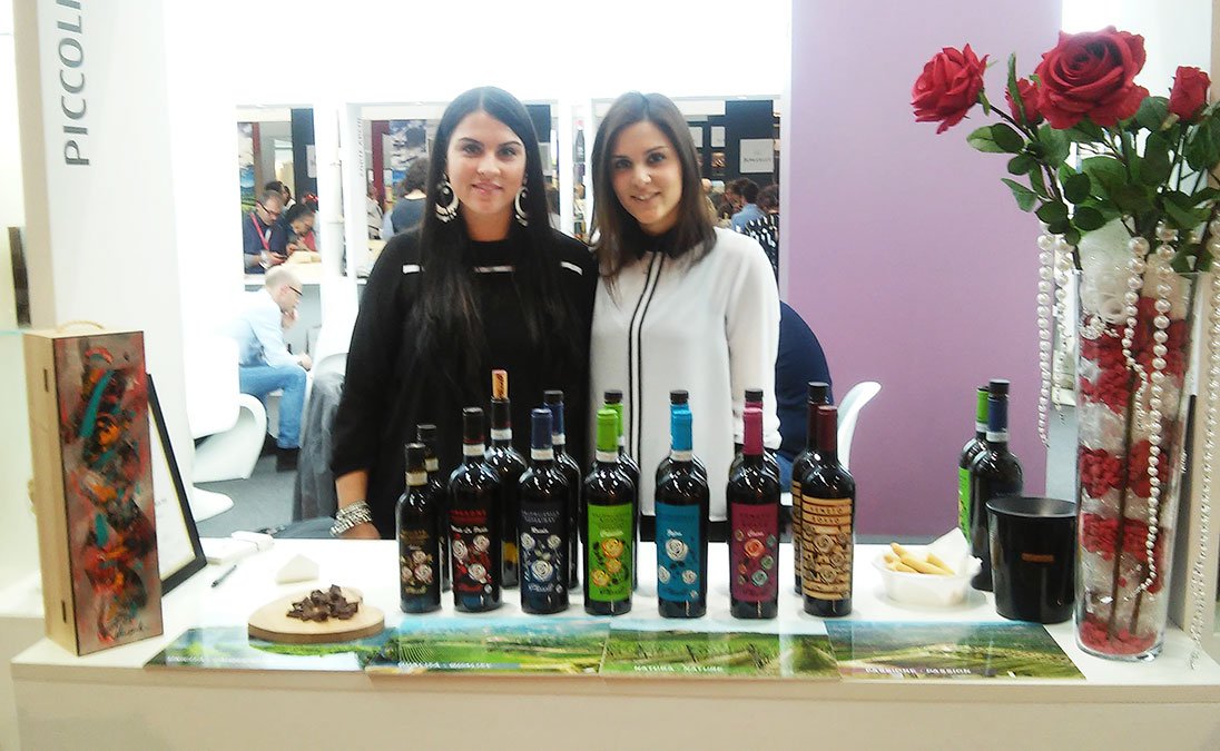 MADSITEdotEU's tweet photo. Piccoli Daniela Azienda Agricola
https://t.co/8jO1UN3wWs
#vinamour @AmaronePiccoli @VinitalyTasting @pressVRfiere https://t.co/r37ONW94wX
