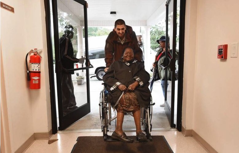 ProvisionTC's tweet image. Ann Atwater attending the dedication for the Ann G. Atwater Freedom Library in Durham, NC. bit.ly/1Z5LDqU