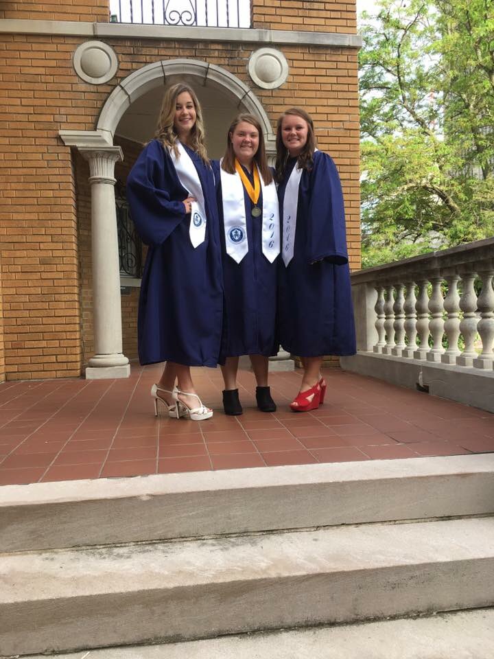 HHSthrowers's tweet photo. A little late but our 3 seniors are graduated!💪🏽 https://t.co/vLhhOVmWla