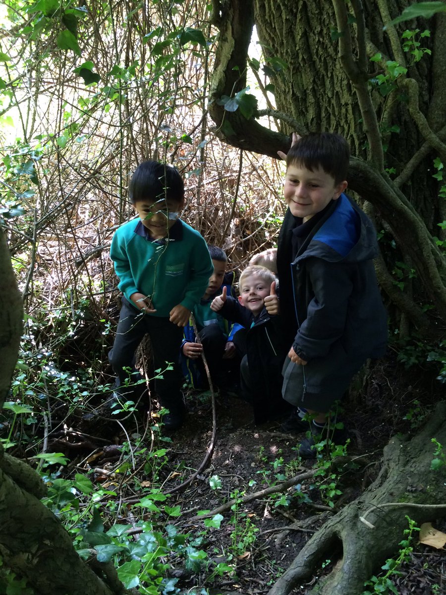 MissMitri's tweet photo. @LongMeadowSch &amp; then a game of hide and seek! 🙈😀 https://t.co/2ez57KgNtV