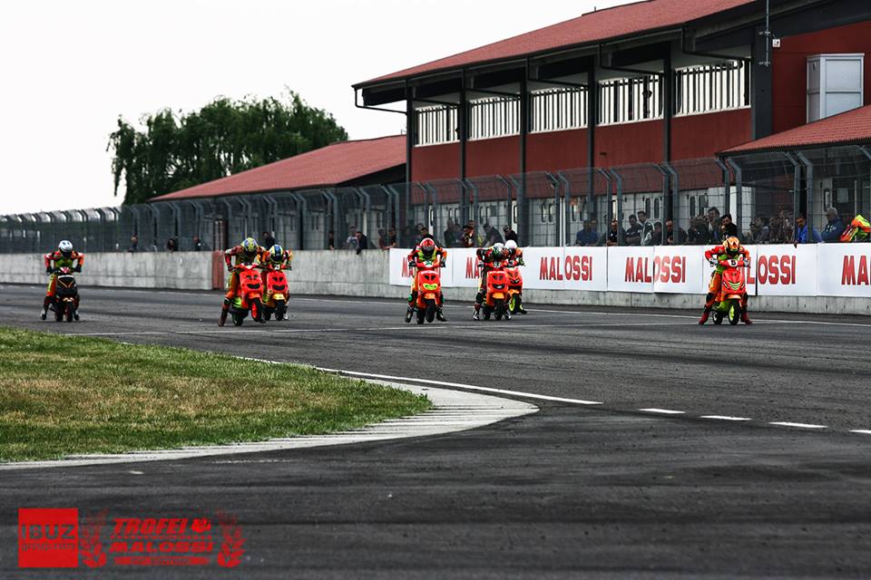 MalossiSpa's tweet photo. In the weekend #TrofeiMalossi will be on Autodromo del Levante. On #LIVESTREAMING here ➠ https://t.co/h9azW7J2ty https://t.co/vl8M16rQSM